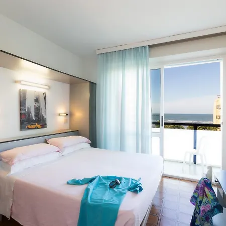 Taunus - Vista Mare Hotel Riccione