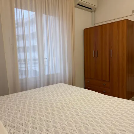 Nizza - Nuova Gestione Hotel Riccione