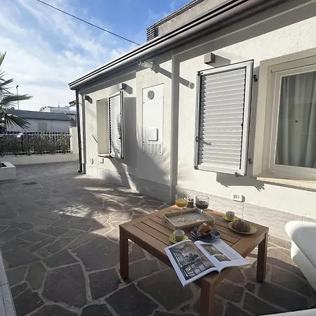 Palmitas, Casettina Indipendente Con Giardino Apartment