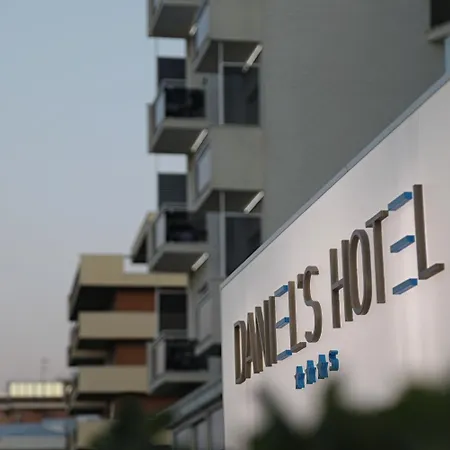 Daniel's Fronte Mare Hotel 3*