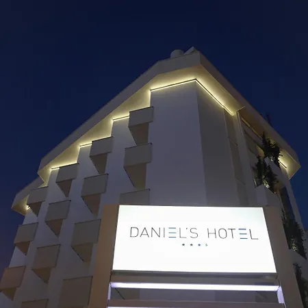 Hotel Daniel's Fronte Mare 3*