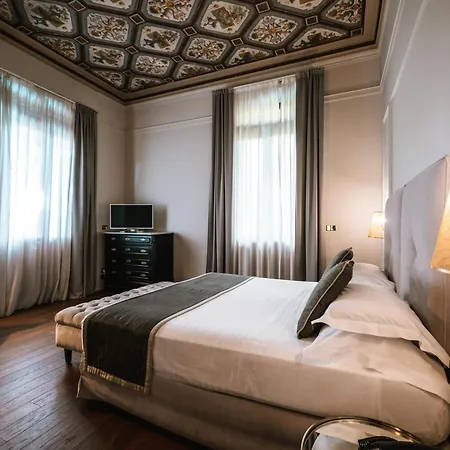 De La 4* Riccione