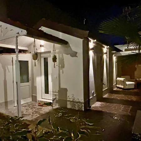 Palmitas, Casettina Indipendente Con Giardino Apartment