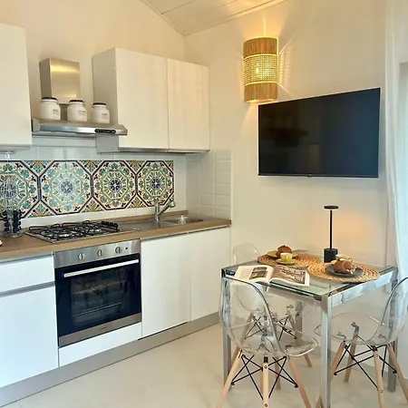 Apartment Palmitas, Casettina Indipendente Con Giardino
