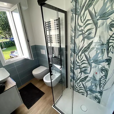 Con Giardino Indipendente 250 Mt Dal Mare Apartment Riccione