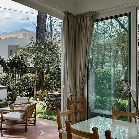 Renata Apartment *