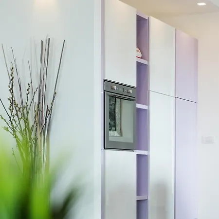 Penthouse18 - Jacuzzi On Master Bedroom * Riccione