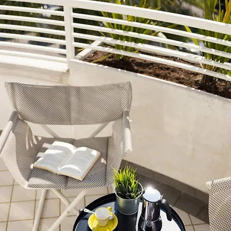 Penthouse18 - Jacuzzi On Master Bedroom * Riccione