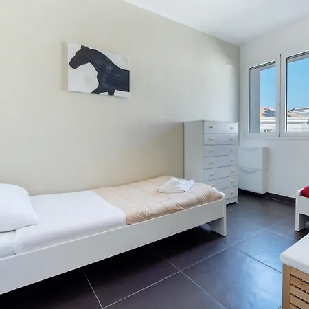 Penthouse18 - Jacuzzi On Master Bedroom Riccione