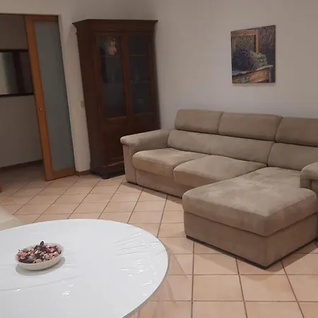 Santarosa Apartment