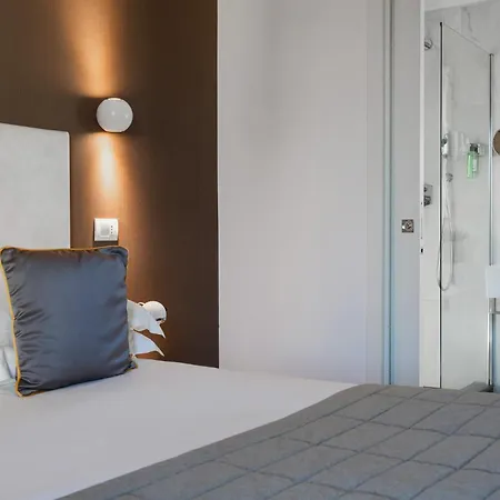 Select & - Hotel Riccione
