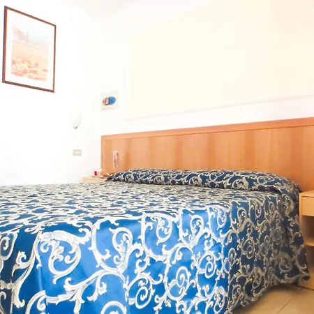 Etna - Nuova Gestione Romagnola & Parcheggio 3*