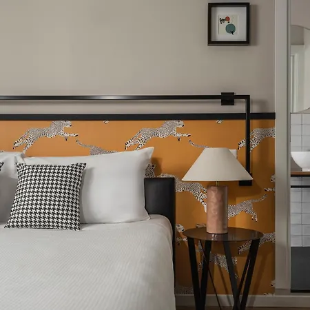 Vagabond Hotel