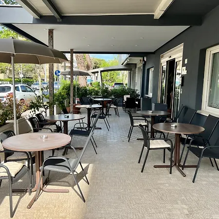 Morri - Nuova Gestione Hotel Riccione