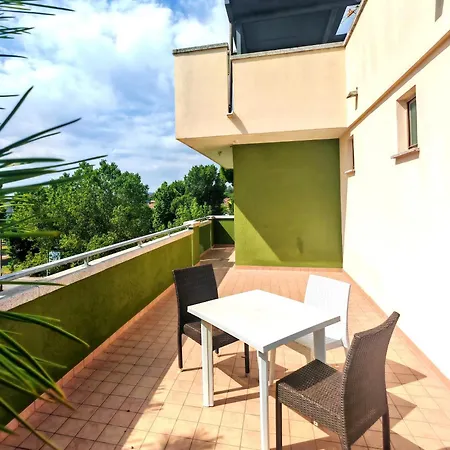Etna - Nuova Gestione Romagnola Parcheggio Hotell