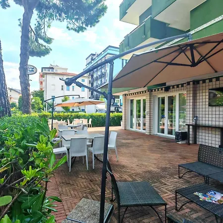 Etna - Nuova Gestione Romagnola Parcheggio Hotell 3*