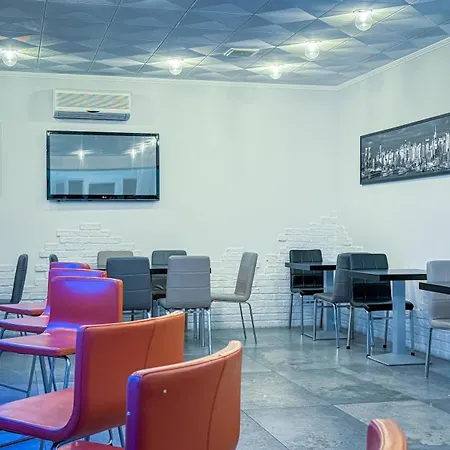 Etna - Nuova Gestione Romagnola Parcheggio 3* Riccione
