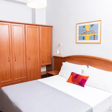 Mirabella Hotel 2*