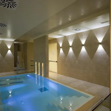 Consuelo Hotel 2*