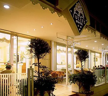 Tulipe Nazionale 3*
