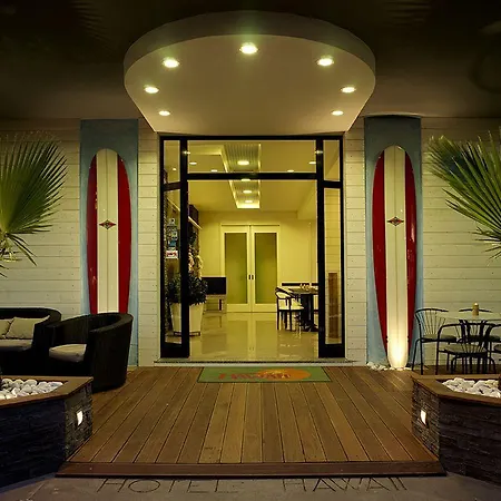 Hawaii Hotel 2*