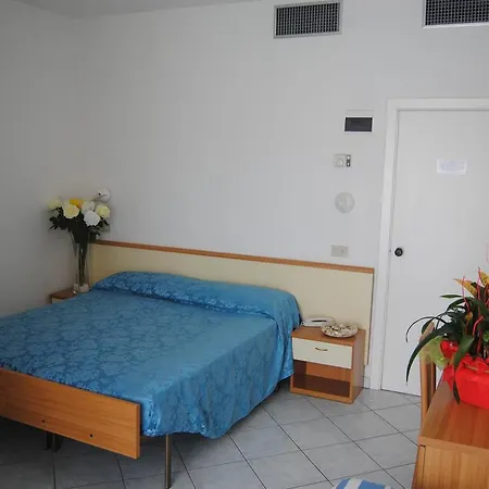 Carlton 3* Riccione
