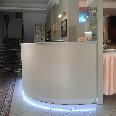 Santa Cecilia Hotel