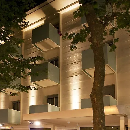 Hotel Mon Pays 3*