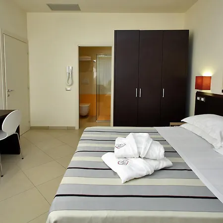 Aparthotel Noha 3*
