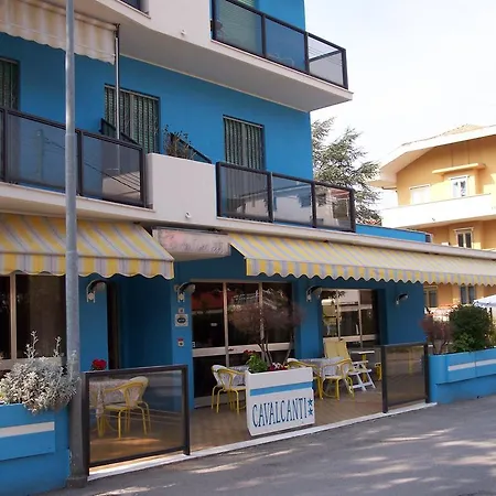 Hotel Cavalcanti 2*