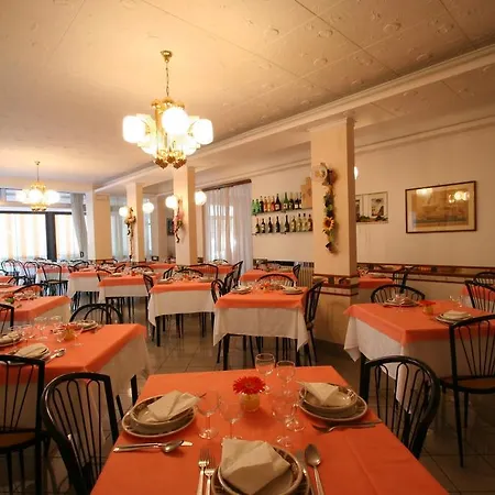 Hotel Santa Cecilia