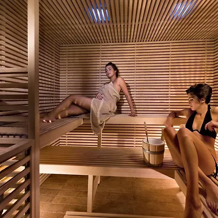 Hotel Corallo 4*
