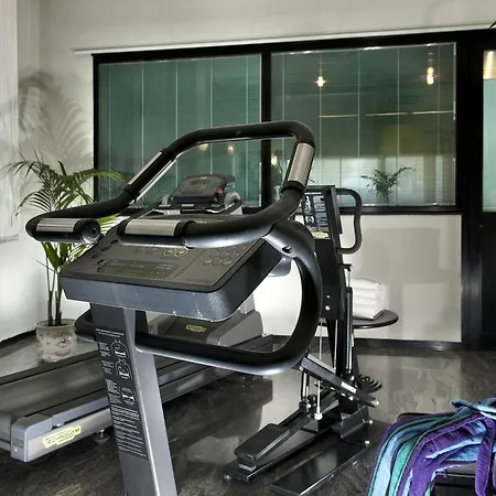 Cormoran Hotel 2*