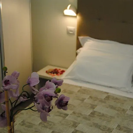 Tenerife 2* 리치오네