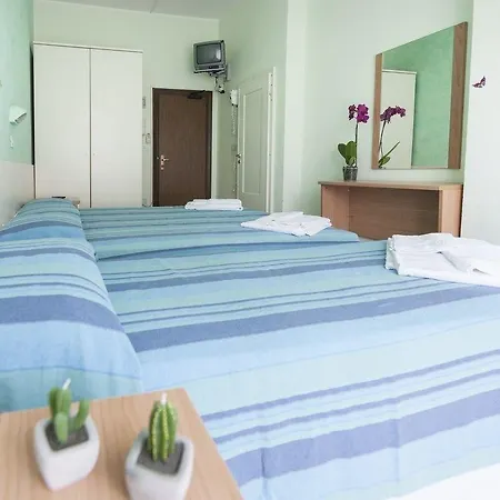 Majorca Con Uso Piscina Hotel 3*