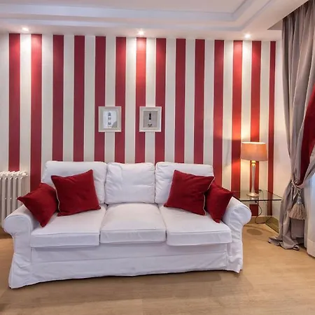 Apart-hotel Lungomare - Charming 4*
