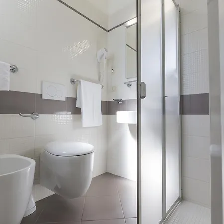 Otel Vela D'oro 2*