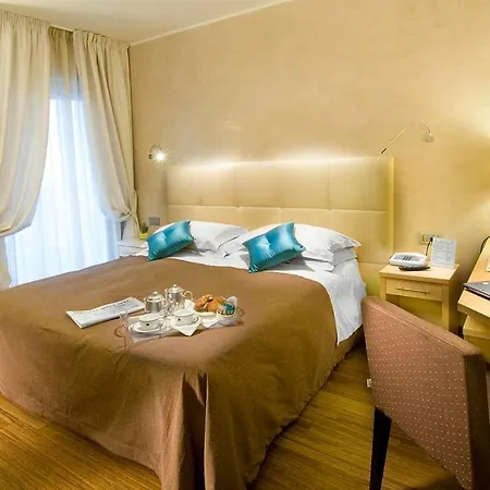 Hotel Sarti