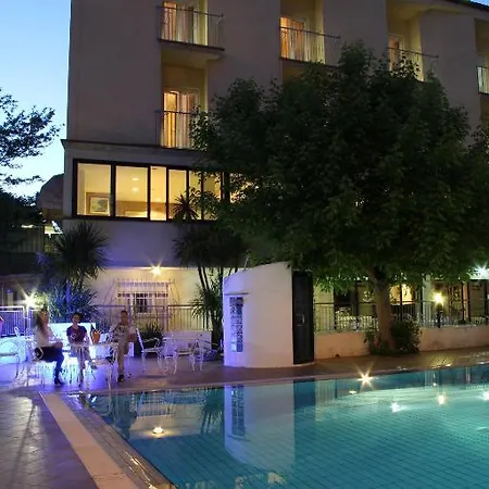 Mehari Hotel 3*