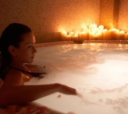 Noha Aparthotel Riccione
