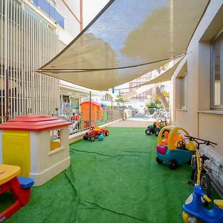 Mirabella Hotel 2*