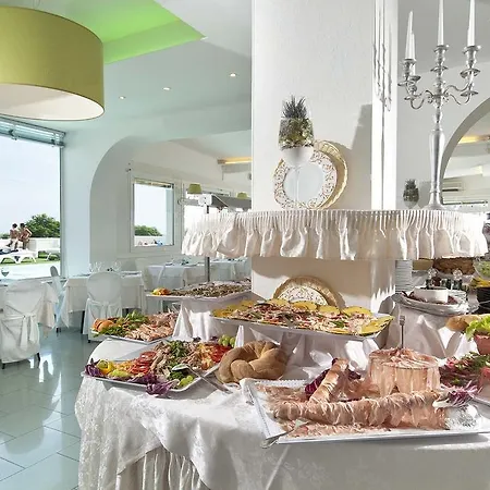 Mediterraneo 4*