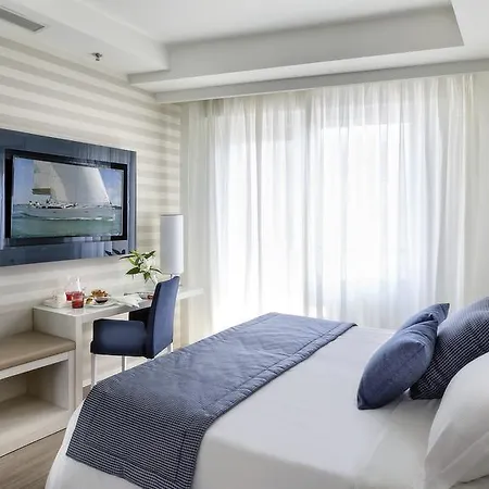 Nautico 4* Riccione