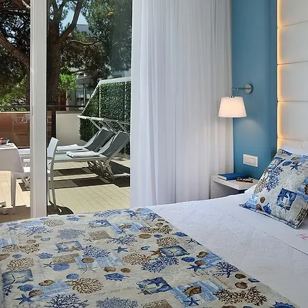 Concord Hotel 4*