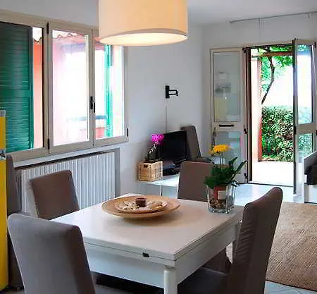 Aparthotel Residenze Al Colle Dei Pini
