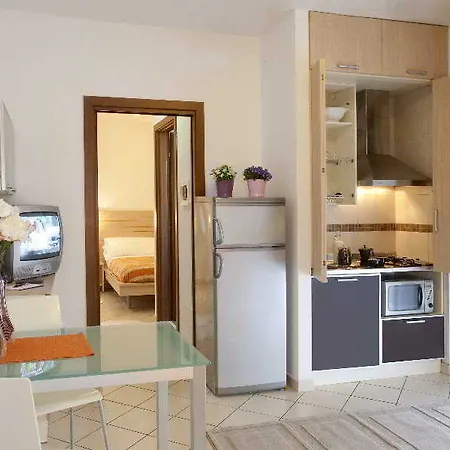 Mareo Aparthotel