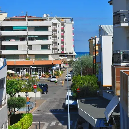 Hotel Ibiza Fogliano Marina