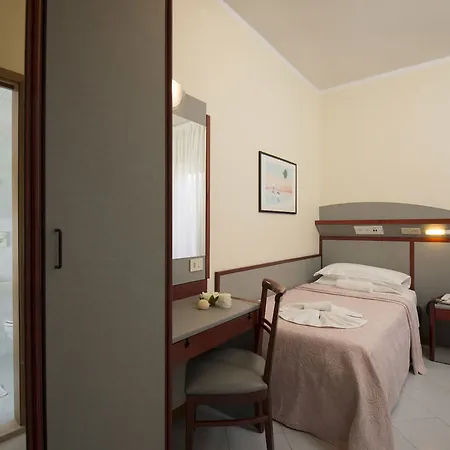 Arizona Hotel