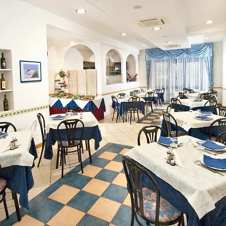 Adler Hotel 2*