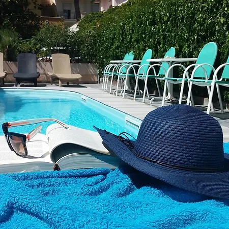 Condor - Con Piscina 2*